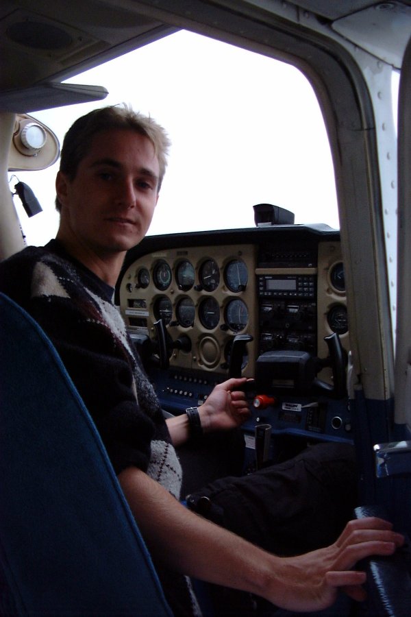 ../newssystem/imagesNews/old_archive/images/40er_rundflug_6.jpg (6424 bytes)