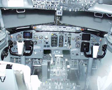 b737_hell_klein.jpg (27516 Byte)